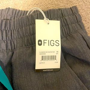 COPY - Figs high wasted joggers XS